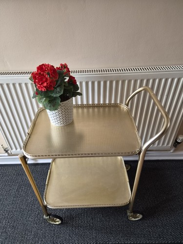 Vintage retro tier gold - retro, 2